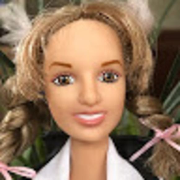 Meet your Posher, Letty - Picture 1 of 1